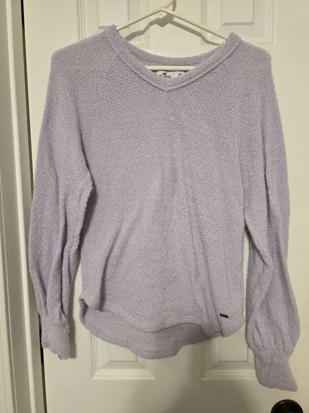 Hollister Light Lavender V-Neck Women's Sweater
